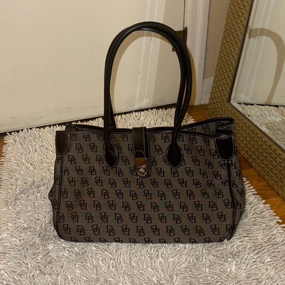 Douney & Bourke Monogram Black and Gray Tote Bag 👜 - Picture 17 of 17
